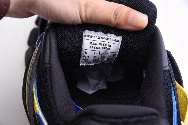 bc track sneaker