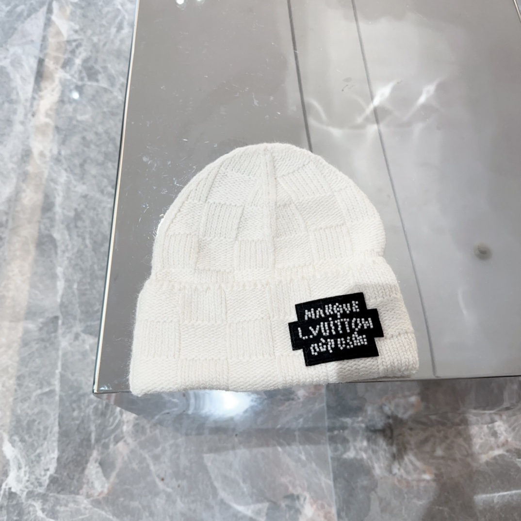 lvt Hat